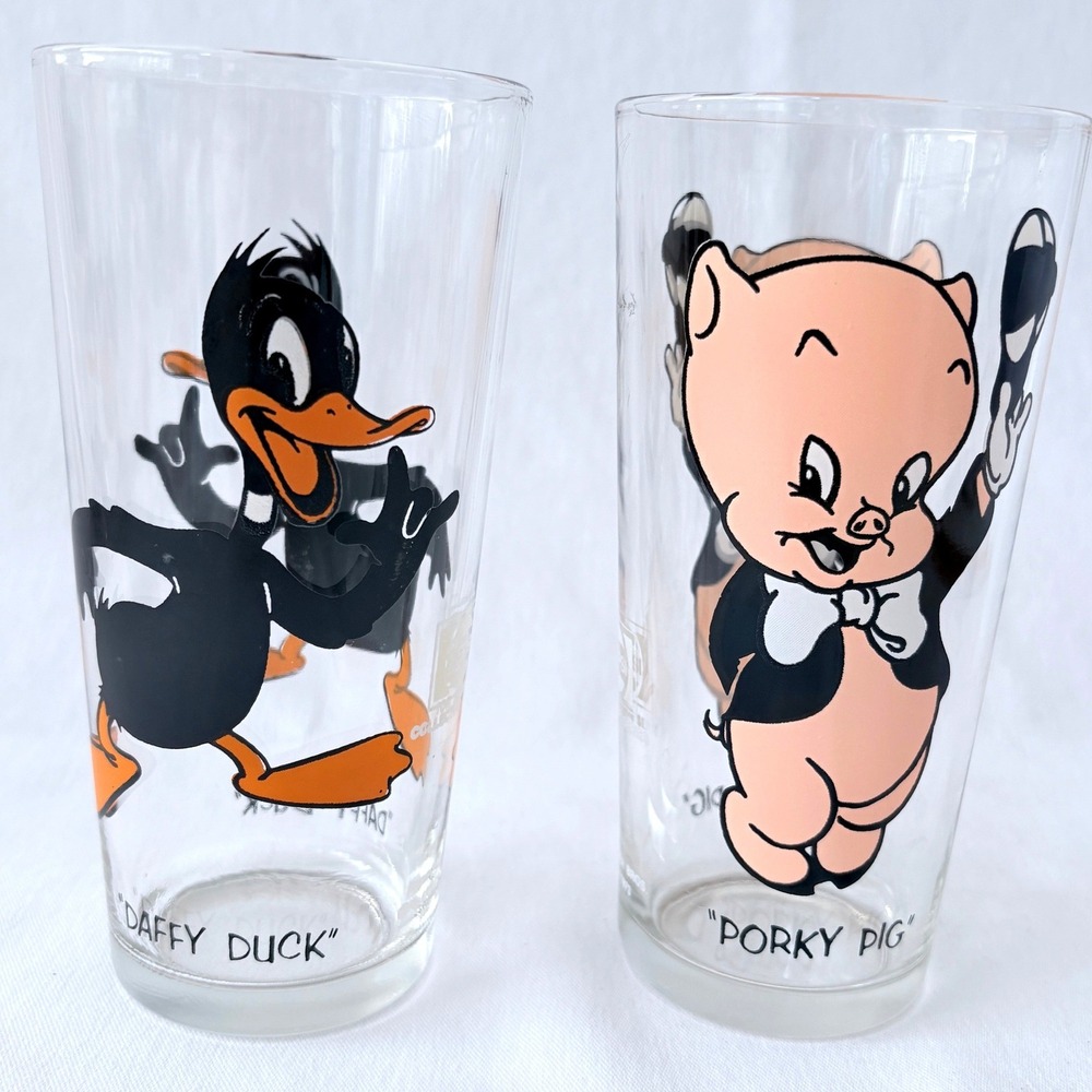 Vintage 1973 Pepsi Looney Tunes Glasses Daffy Duck Porky Pig Collector Series
